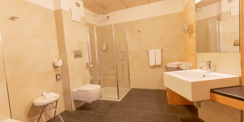 Bagno Junior Suite Berghotel Miramonti